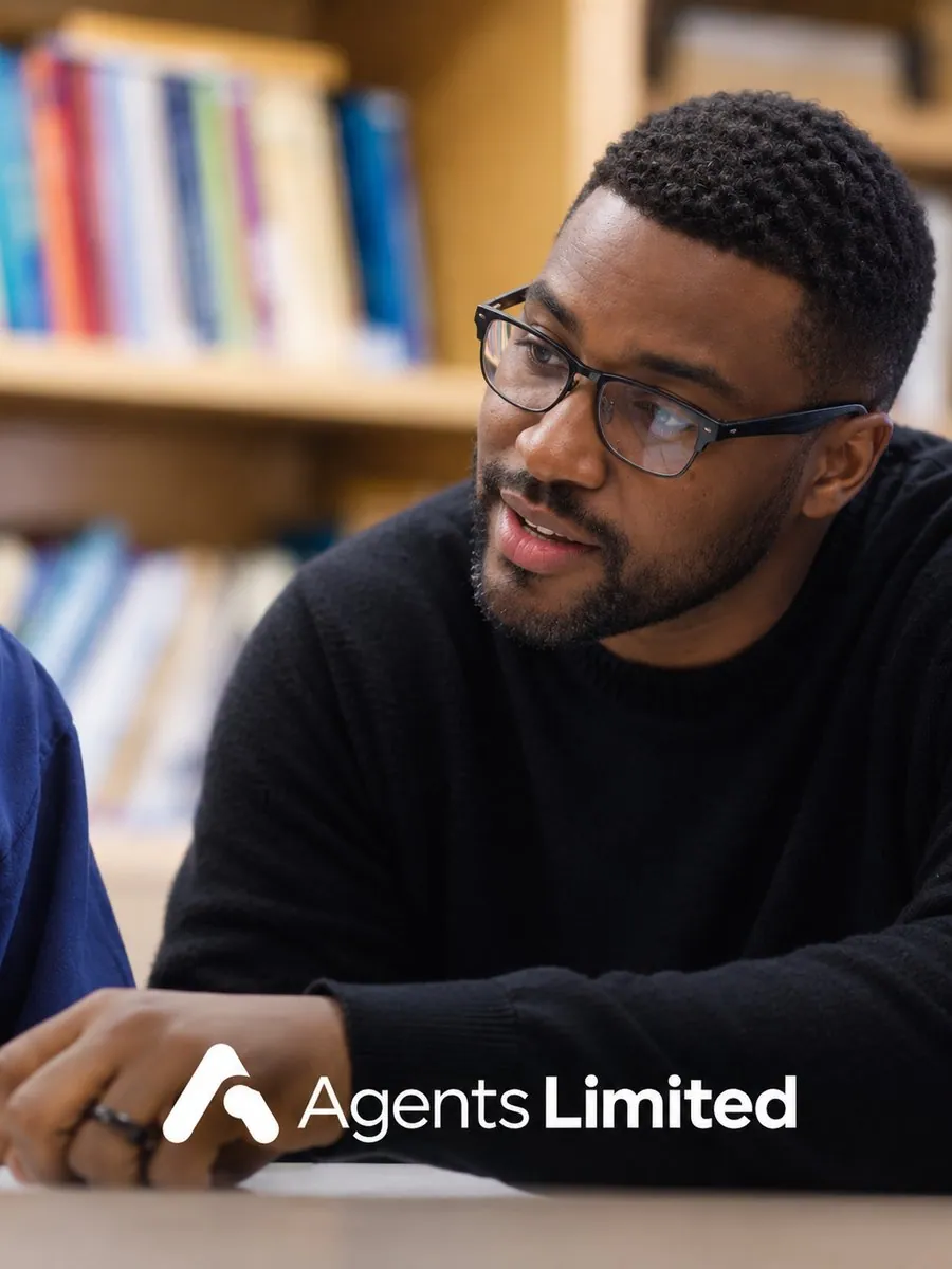 Bilal from Agents Limited on a candidate call